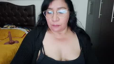 Snapshot of grace_mature_milf chatting on 07/18/26, 12:59 grace_mature_milf online show from 07/18/26, 12:59