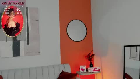 Zuly online show from 12/16/25, 08:36