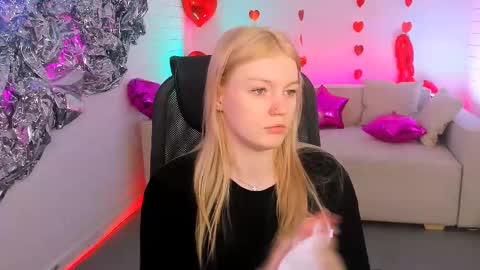 Grace Glamour online show from 02/22/25, 05:12