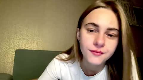 gracetorrezz online show from 11/04/25, 04:28