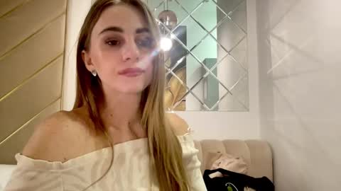 gracetorrezz online show from 11/11/25, 11:54