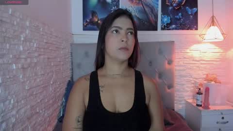 Snapshot of graceymilf999 chatting on 01/25/25, 11:23 Gracey Milf online show from 01/25/25, 11:23