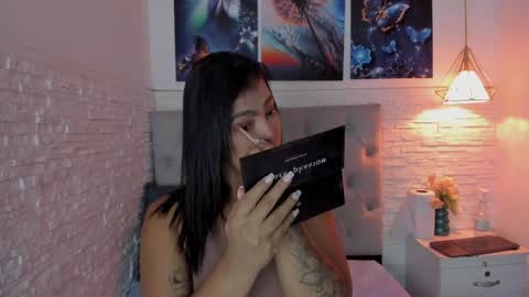 Snapshot of graceymilf999 chatting on 01/31/25, 11:24 Gracey Milf online show from 01/31/25, 11:24
