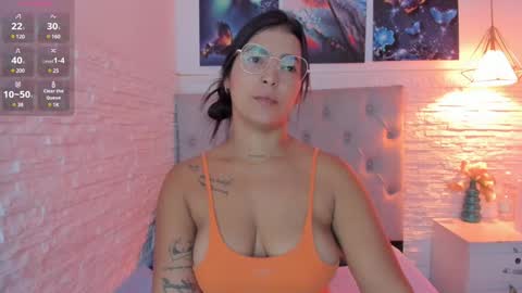 Snapshot of graceymilf999 chatting on 02/04/25, 11:27 Gracey Milf online show from 02/04/25, 11:27