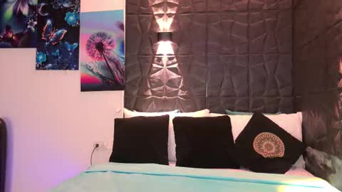 Snapshot of graceymilf999 chatting on 10/22/25, 11:32 Gracey Milf online show from 10/22/25, 11:32