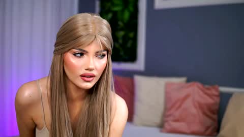 Snapshot of gracianelee chatting on 01/05/25, 08:10 Grace online show from 01/05/25, 08:10