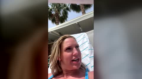 Gracie Mae online show from 04/22/26, 08:10