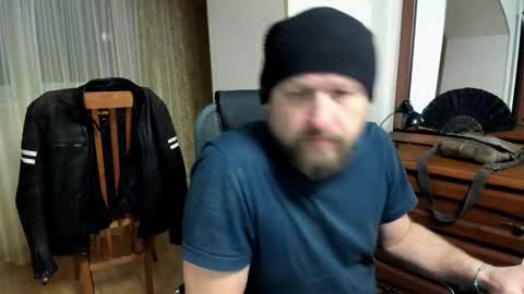 Snapshot of grandor_m chatting on 03/06/25, 06:59 Anthony online show from 03/06/25, 06:59