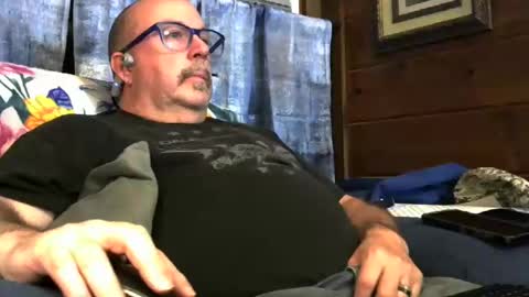 granitebuckeye1969 online show from 10/29/25, 10:33