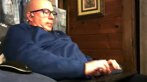 granitebuckeye1969 online show from 11/21/25, 12:10