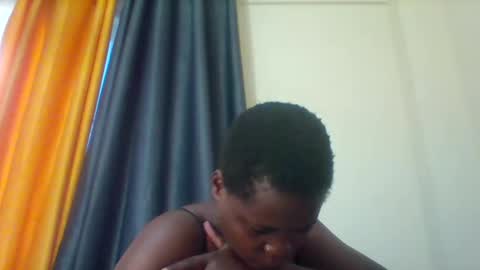 Snapshot of grannylover_ chatting on 01/15/25, 04:04 grannylover_ online show from 01/15/25, 04:04