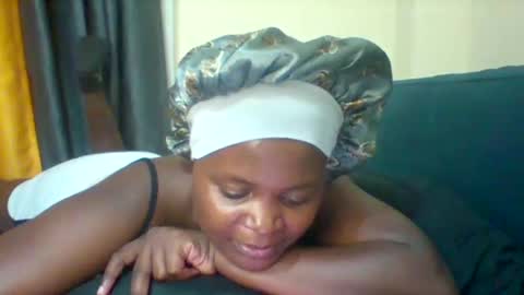 Snapshot of grannylover_ chatting on 02/09/25, 06:16 grannylover_ online show from 02/09/25, 06:16