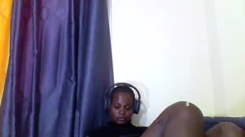 Snapshot of grannylover_ chatting on 10/15/25, 06:35 grannylover_ online show from 10/15/25, 06:35