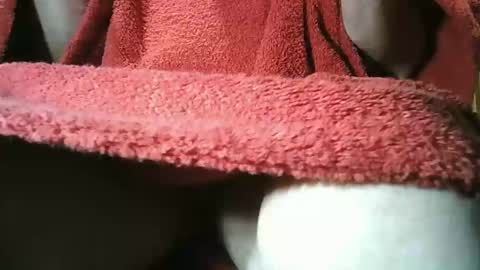 Snapshot of grapefruit chatting on 12/15/25, 03:33 grapefruit online show from 12/15/25, 03:33