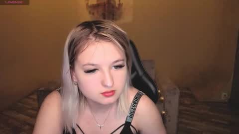 Snapshot of grase_neon chatting on 02/12/26, 08:42 grase_neon online show from 02/12/26, 08:42