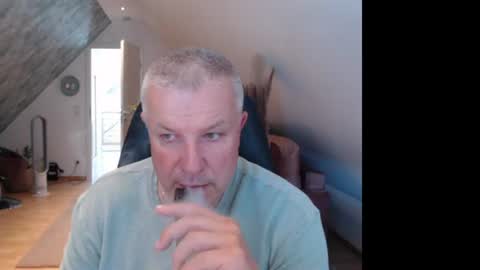 Snapshot of grau197077 chatting on 07/14/26, 09:03 grau197077 online show from 07/14/26, 09:03