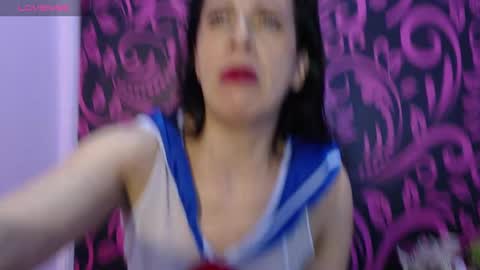 Isabella online show from 03/08/25, 10:43