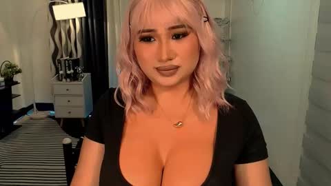 PAULATHEONE online show from 10/09/25, 01:58