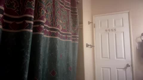 Snapshot of greatest166 chatting on 01/07/25, 05:22 mike Stienburg online show from 01/07/25, 05:22