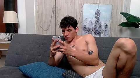 Snapshot of grecia_millercol chatting on 12/03/24, 02:25 grecia_millercol online show from 12/03/24, 02:25