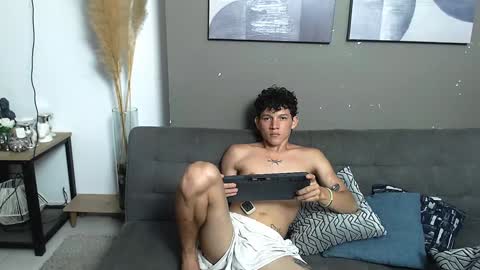 Snapshot of grecia_millercol chatting on 01/30/25, 02:27 grecia_millercol online show from 01/30/25, 02:27