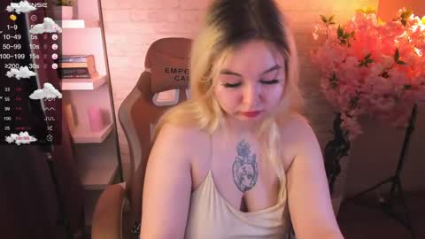 Lina 3 online show from 05/08/26, 01:16