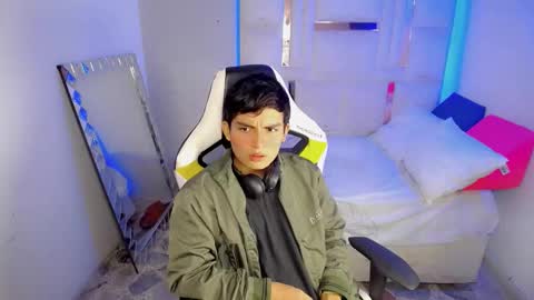 GREEN online show from 01/10/26, 01:57