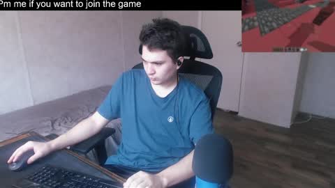 greendynomite_04 online show from 04/13/26, 05:18