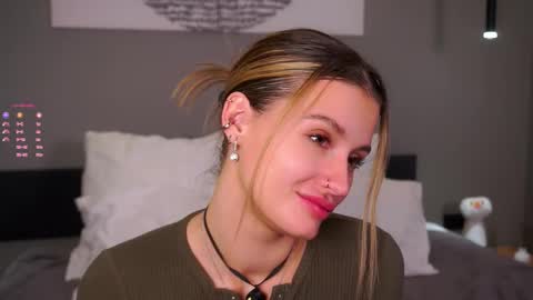 Kelly online show from 11/27/25, 01:24