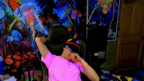 Greenlungs8195 online show from 02/08/25, 12:17