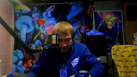 Greenlungs8195 online show from 02/28/25, 05:26