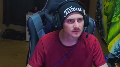 Greenlungs8195 online show from 11/25/25, 06:52