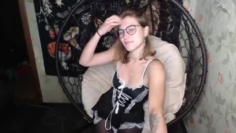 Lina online show from 09/11/25, 11:43