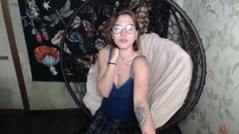 Lina online show from 10/01/25, 11:38