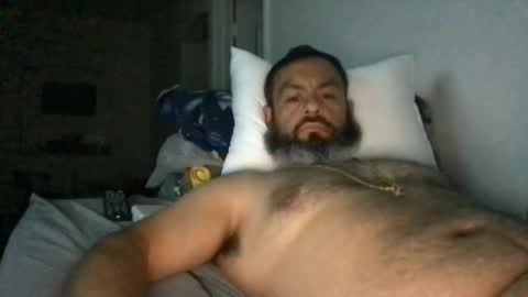 Snapshot of greg78652 chatting on 11/21/25, 04:55 greg78652 online show from 11/21/25, 04:55