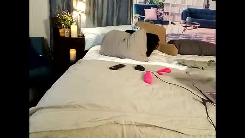 NICE and sometimes Savvy online show from 01/26/25, 04:41