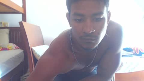 Snapshot of gregory_x chatting on 01/14/25, 03:36 Gregory max online show from 01/14/25, 03:36