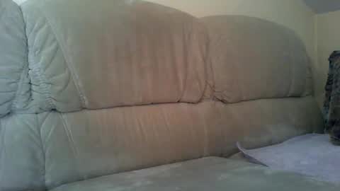 Snapshot of gregster0280 chatting on 05/29/26, 10:02 dongiovani online show from 05/29/26, 10:02