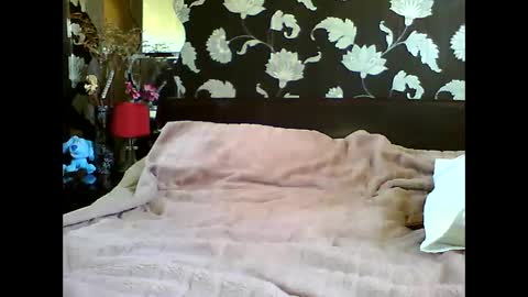 gregwest200519493 online show from 04/24/26, 07:55