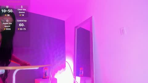 Snapshot of greicyass chatting on 03/06/25, 01:35 greicyass online show from 03/06/25, 01:35