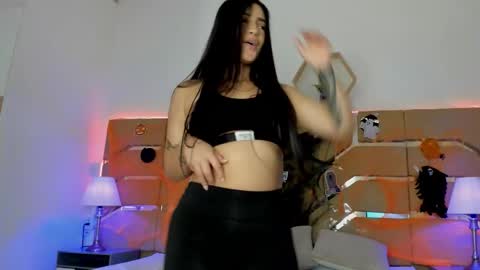 Snapshot of greidy_baker chatting on 10/31/25, 04:30 greidy_baker online show from 10/31/25, 04:30