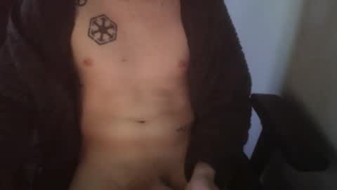 Snapshot of greloz chatting on 10/06/25, 08:50 greloz online show from 10/06/25, 08:50