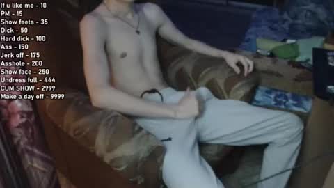 Snapshot of greonn chatting on 12/28/24, 09:42 Felix online show from 12/28/24, 09:42