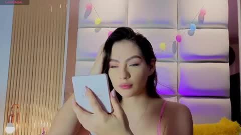 GRETA online show from 04/23/26, 12:04