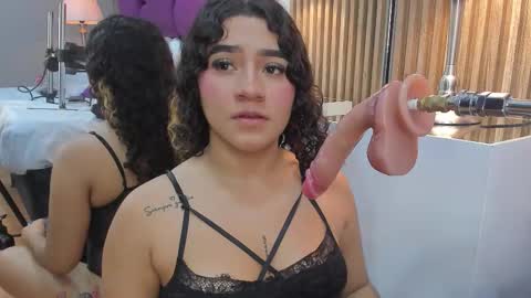 G R E T T A   Try my PVT  online show from 11/27/25, 11:23