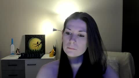 Snapshot of gretamiln chatting on 01/08/26, 08:22 Greta online show from 01/08/26, 08:22