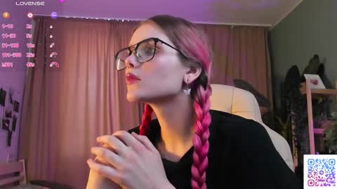 gretchen_mol online show from 03/17/26, 07:33