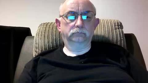 Snapshot of grey_dom chatting on 12/22/24, 11:20 Master  Sir online show from 12/22/24, 11:20