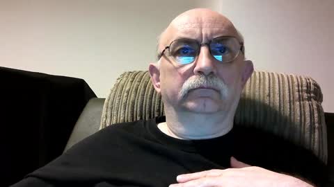 Snapshot of grey_dom chatting on 01/05/25, 04:16 Master  Sir online show from 01/05/25, 04:16