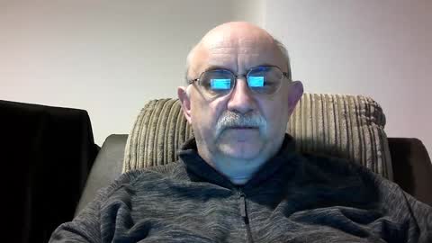 Snapshot of grey_dom chatting on 01/08/25, 09:23 Master  Sir online show from 01/08/25, 09:23